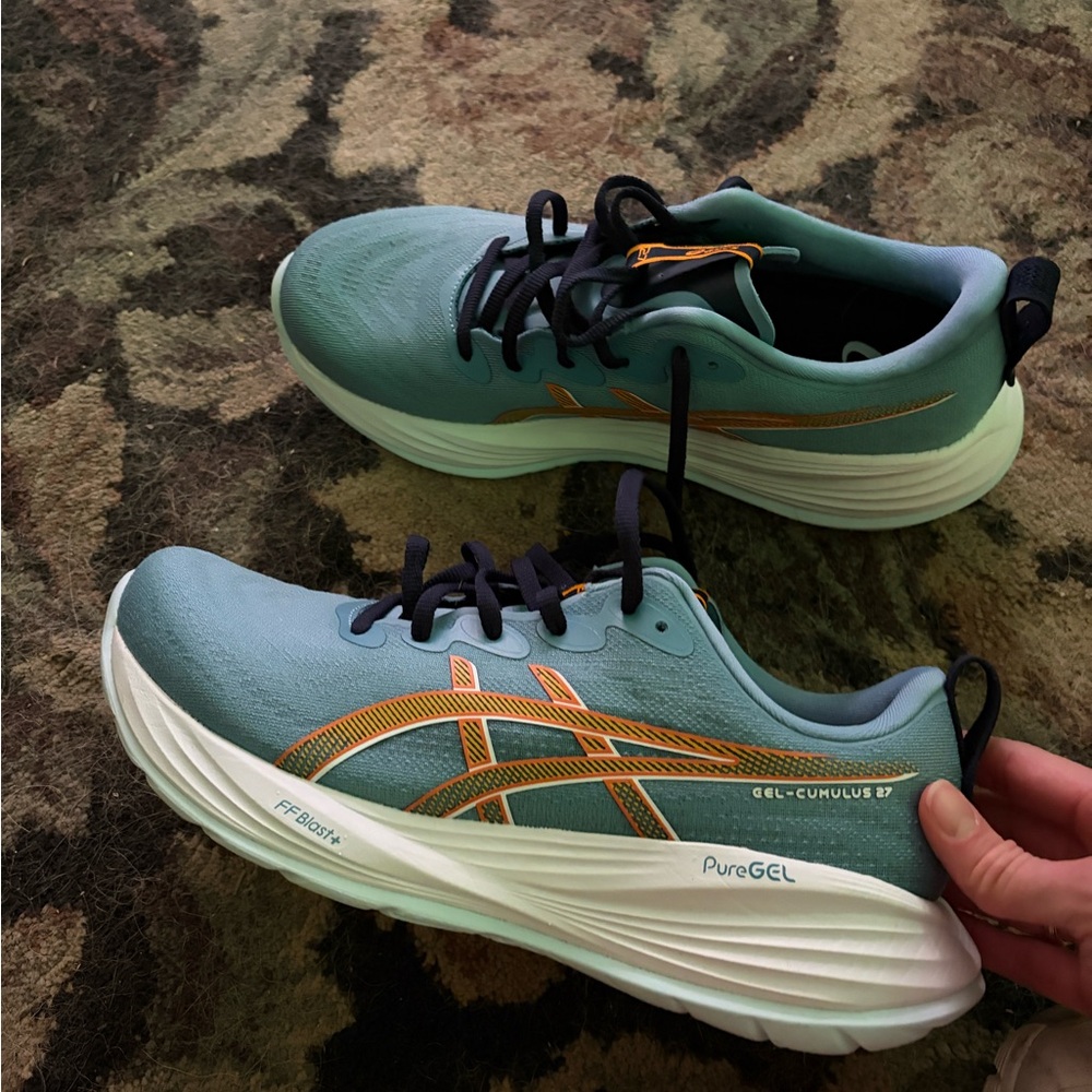 ASICS Gel Cumulus 27